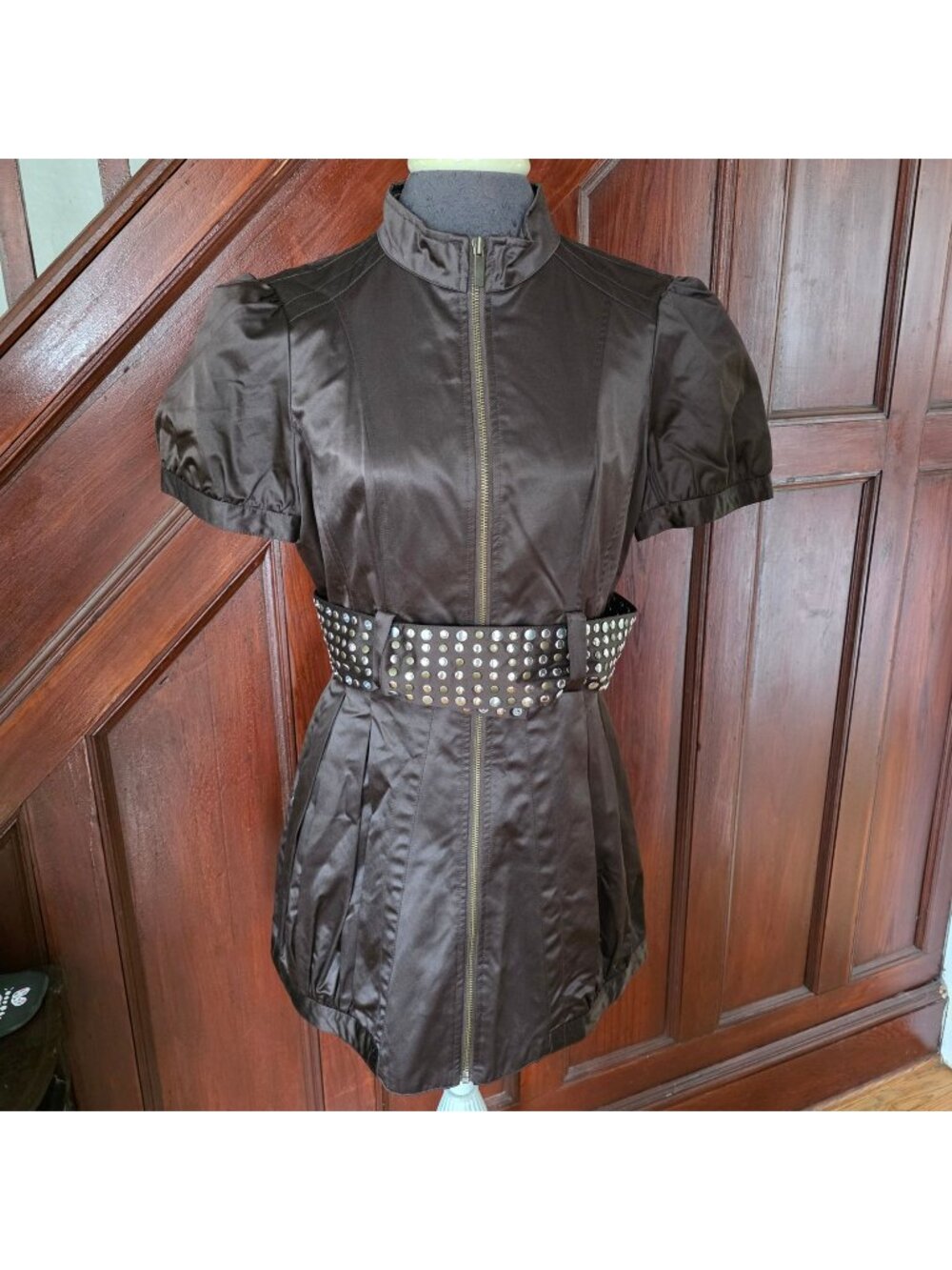 Bebe Brown Short-Sleeve Belted Mini Dress Studded Belt & Front Zipper Size M